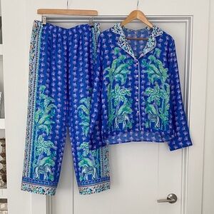 Lilly Pulitzer Blue and Green Pajama SET  Sleepwear size Med